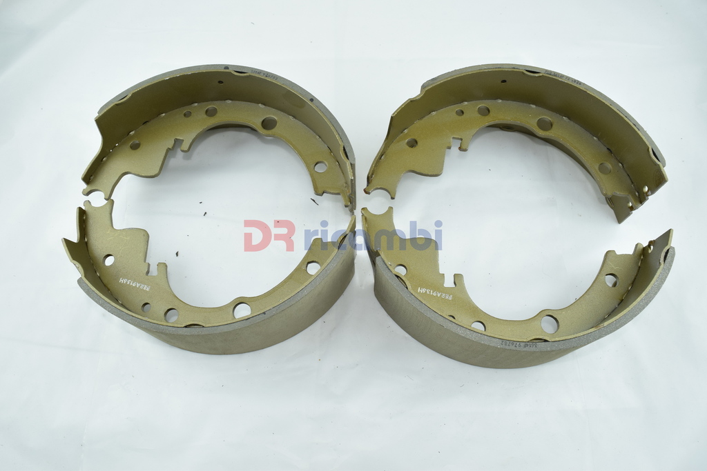 Set di ganasce freno, freno di stazionamento FERODO FSB4120