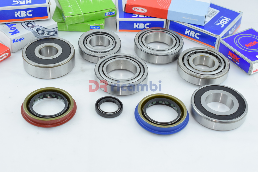 Kit Cuscinetti Cambio Per Motore GY6 50/125cc 4 Tempi (139QMA/QMB) – STREETLIGHTS